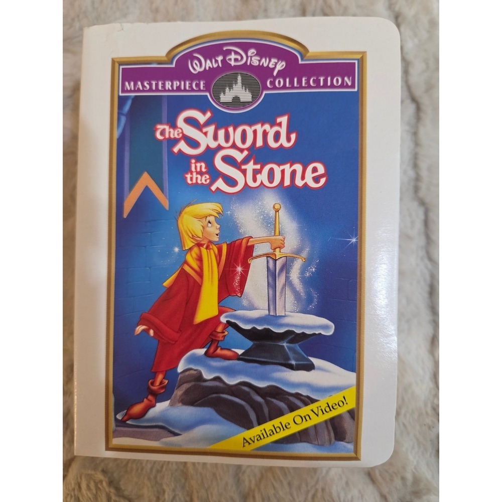 Disney Sword in the Stone Merlin Figure 1995 McDonald's Happy Meal Masterpiece